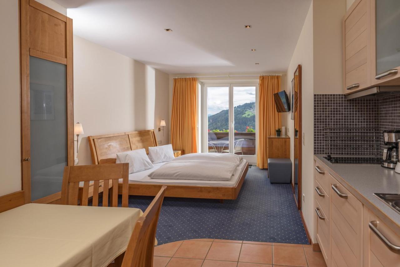 שלאדמינג Aparthotel Tritscher מראה חיצוני תמונה