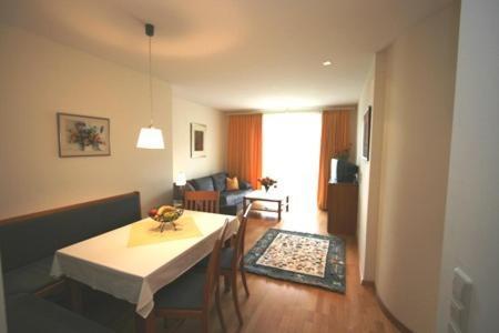 שלאדמינג Aparthotel Tritscher מראה חיצוני תמונה